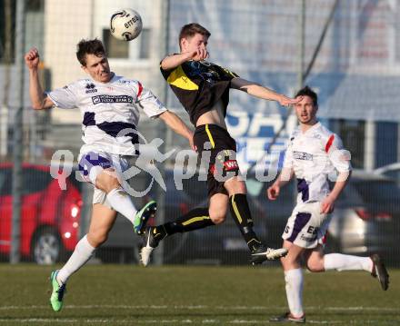 Fussball Regionalliga. SAK gegen Lafnitz. Tilen Kompan, (SAK), Christoph Friedl  (Lafnitz). Welzenegg, am 10.4.2015.
Foto: Kuess
---
pressefotos, pressefotografie, kuess, qs, qspictures, sport, bild, bilder, bilddatenbank