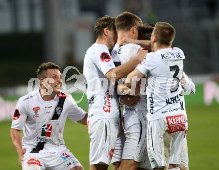 Fussball. Bundesliga. RZ Pellets WAC gegen FC Admira Wacker Moedling.  Torjubel (WAC). Wolfsberg, am 11.4.2015.
Foto: Kuess

---
pressefotos, pressefotografie, kuess, qs, qspictures, sport, bild, bilder, bilddatenbank