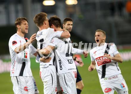 Fussball Bundesliga. RZ Pellets WAC gegen FC Admira Wacker Moedling.  Torjubel Daniel Drescher, Manuel Seidl (WAC). Wolfsberg, am 11.4.2015.
Foto: Kuess

---
pressefotos, pressefotografie, kuess, qs, qspictures, sport, bild, bilder, bilddatenbank