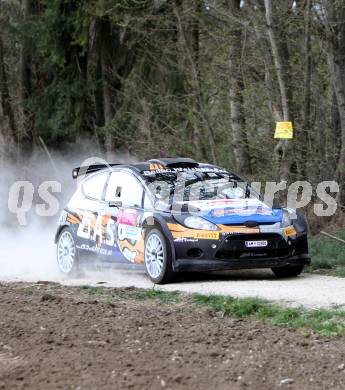 Motorsport. Lavanttal Rallye. Hermann Neubauer, Bernhard Ettel. Wolfsberg, am 11.4.2015.
Foto: Kuess
---
pressefotos, pressefotografie, kuess, qs, qspictures, sport, bild, bilder, bilddatenbank