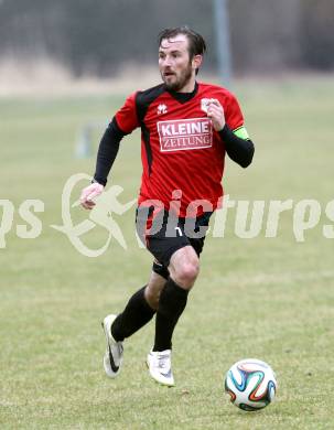 Fussball. Kaerntner Liga. Maria Saal gegen FC Alpe Adria. Roland Krenn (Maria Saal). Maria Saal, 4.4.2015.
Foto: Kuess
---
pressefotos, pressefotografie, kuess, qs, qspictures, sport, bild, bilder, bilddatenbank