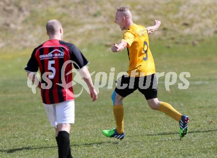 Fussball 1. Klasse D Obere Play Off. St. Margareten/Rosental gegen Grafenstein. Torjubel Christian Wadler (Grafenstein). St. Margareten, am 12.4.2015.
Foto: Kuess
---
pressefotos, pressefotografie, kuess, qs, qspictures, sport, bild, bilder, bilddatenbank