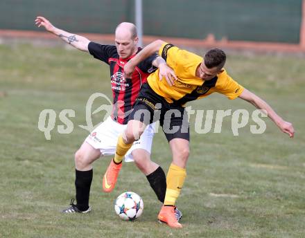 Fussball 1. Klasse D Obere Play Off. St. Margareten/Rosental gegen Grafenstein. Hannes Doujak, (St. Margarethen), Simon Velkoski  (Grafenstein). St. Margareten, am 12.4.2015.
Foto: Kuess
---
pressefotos, pressefotografie, kuess, qs, qspictures, sport, bild, bilder, bilddatenbank