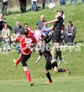 Fussball. Kaerntner Liga. Koettmannsdorf gegen Maria Saal. Daniel Globotschnig, Jakob Orgonyi (Koettmannsdorf), Rok Smid (Maria Saal). Koettmannsdorf, 12.4.2015.
Foto: Kuess
---
pressefotos, pressefotografie, kuess, qs, qspictures, sport, bild, bilder, bilddatenbank