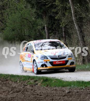 Motorsport. Lavanttal Rallye. Christoph Leitgeb, Sabrina Hartenberger. Wolfsberg, am 11.4.2015.
Foto: Kuess
---
pressefotos, pressefotografie, kuess, qs, qspictures, sport, bild, bilder, bilddatenbank