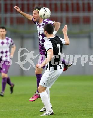 Fussball Regionalliga. SK Austria Klagenfurt gegen SPG FC Pasching/LASK Juniors. Sandro Zakany, (Klagenfurt), Nenad Licinar  (Pasching). Klagenfurt, am 17.4.2015.
Foto: Kuess
---
pressefotos, pressefotografie, kuess, qs, qspictures, sport, bild, bilder, bilddatenbank