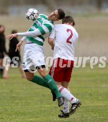 Fussball 1. KLasse A Untere Play Off. Nikolsdorf/Oberdrauburg gegen Obermillstatt. Mathias Winkler, (Nikolsdorf), Stefan Brugger  (Obermillstatt). Nikolsdorf,am 11.4.2015.
Foto: Kuess
---
pressefotos, pressefotografie, kuess, qs, qspictures, sport, bild, bilder, bilddatenbank