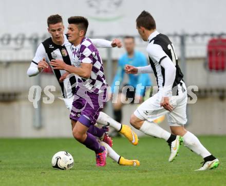 Fussball Regionalliga. SK Austria Klagenfurt gegen SPG FC Pasching/LASK Juniors. Ervin Bevab, (Klagenfurt), Matthias Felber  (Pasching). Klagenfurt, am 17.4.2015.
Foto: Kuess
---
pressefotos, pressefotografie, kuess, qs, qspictures, sport, bild, bilder, bilddatenbank