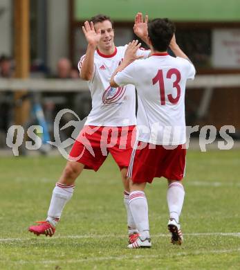 Fussball 1. KLasse A Untere Play Off. Nikolsdorf/Oberdrauburg gegen Obermillstatt. Torjubel Martin Trutschnig, Gernot Peter Niedertscheider (Nikolsdorf). Nikolsdorf,am 11.4.2015.
Foto: Kuess
---
pressefotos, pressefotografie, kuess, qs, qspictures, sport, bild, bilder, bilddatenbank