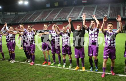 Fussball Regionalliga. SK Austria Klagenfurt gegen SPG FC Pasching/LASK Juniors. Jubel  (Klagenfurt). Klagenfurt, am 17.4.2015.
Foto: Kuess
---
pressefotos, pressefotografie, kuess, qs, qspictures, sport, bild, bilder, bilddatenbank