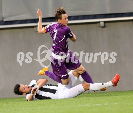 Fussball Regionalliga. SK Austria Klagenfurt gegen SPG FC Pasching/LASK Juniors. Fabian Miesenboeck,  (Klagenfurt), Benjamin Bachler (Pasching). Klagenfurt, am 17.4.2015.
Foto: Kuess
---
pressefotos, pressefotografie, kuess, qs, qspictures, sport, bild, bilder, bilddatenbank