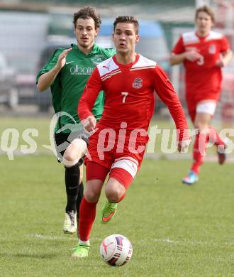 Fussball Unterliga Ost. KAC 1909 gegen Ulrichsberg. Toni Krijan (KAC), Lukas Gruber  (Ulrichsberg). Klagenfurt, am 18.4.2015. 
Foto: Kuess
---
pressefotos, pressefotografie, kuess, qs, qspictures, sport, bild, bilder, bilddatenbank