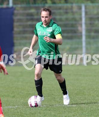 Fussball Unterliga Ost. KAC 1909 gegen Ulrichsberg. Dominik Petautschnig (Ulrichsberg). Klagenfurt, am 18.4.2015. 
Foto: Kuess
---
pressefotos, pressefotografie, kuess, qs, qspictures, sport, bild, bilder, bilddatenbank