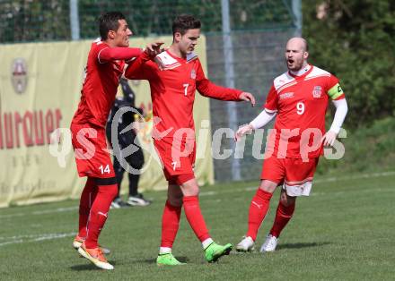 Fussball Unterliga Ost. KAC 1909 gegen Ulrichsberg. Torjubel Emanuel Andreas Porcar, Toni Krijan, Daniel Barrazutti (KAC). Klagenfurt, am 18.4.2015. 
Foto: Kuess
---
pressefotos, pressefotografie, kuess, qs, qspictures, sport, bild, bilder, bilddatenbank