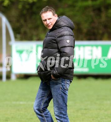 Fussball Unterliga Ost. KAC 1909 gegen Ulrichsberg. Trainer Mario Frank (KAC). Klagenfurt, am 18.4.2015. 
Foto: Kuess
---
pressefotos, pressefotografie, kuess, qs, qspictures, sport, bild, bilder, bilddatenbank