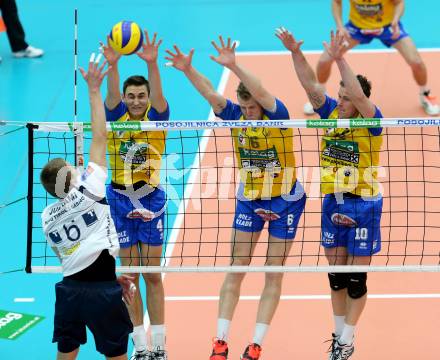 Volleyball. AVL. Austrian Volley League. Finale. SK Posojilnica Aich/Dob gegen Hypo Tirol VT. Filip Palgut, Peter Wohlfahrtstaetter,  Nejc Pusnik (Aich/Dob). Bleiburg, 18. 4. 2015.
Foto: Kuess
---
pressefotos, pressefotografie, kuess, qs, qspictures, sport, bild, bilder, bilddatenbank