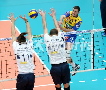 Volleyball. AVL. Austrian Volley League. Finale. SK Posojilnica Aich/Dob gegen Hypo Tirol VT. Aleksandar Dimitrov Simeonov (Aich/Dob). Bleiburg, 18. 4. 2015.
Foto: Kuess
---
pressefotos, pressefotografie, kuess, qs, qspictures, sport, bild, bilder, bilddatenbank