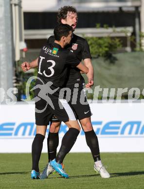 Fussball Regionalliga. SAK gegen St. Florian. Torjubel Mario Buric (St. Florian). Klagenfurt, am 24.5.2015.
Foto: Kuess
---
pressefotos, pressefotografie, kuess, qs, qspictures, sport, bild, bilder, bilddatenbank