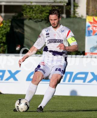 Fussball Regionalliga. SAK gegen St. Florian. Patrick Lausegger (SAK). Klagenfurt, am 24.5.2015.
Foto: Kuess
---
pressefotos, pressefotografie, kuess, qs, qspictures, sport, bild, bilder, bilddatenbank