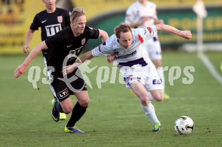 Fussball Regionalliga. SAK gegen St. Florian. Uros Roser, (SAK),  Thomas GÃ¼nter Jackel  (St. Florian). Klagenfurt, am 24.5.2015.
Foto: Kuess
---
pressefotos, pressefotografie, kuess, qs, qspictures, sport, bild, bilder, bilddatenbank