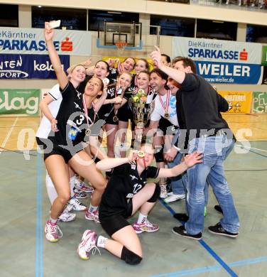 WVL. Women Volley League. ATSC Wildcats gegen SVS Post Schwechat.  Jubel (Post). KLagenfurt, am 25.4.2015.
Foto: Kuess
---
pressefotos, pressefotografie, kuess, qs, qspictures, sport, bild, bilder, bilddatenbank