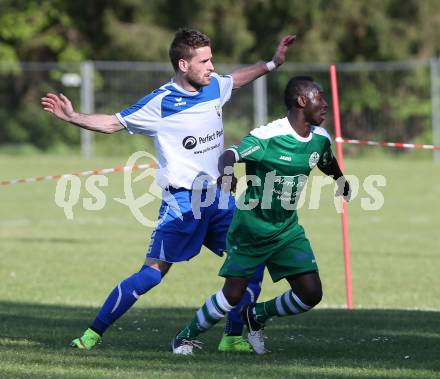 Fussball. 1. Klasse C OPO. Ebental gegen Donau. Christoph Orasch, (Ebental), Lamin Bojang (Donau). Ebental, 26.4.2015.
Foto: Kuess
---
pressefotos, pressefotografie, kuess, qs, qspictures, sport, bild, bilder, bilddatenbank