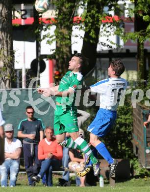 Fussball. 1. Klasse Obere Play Off. Ebental gegen Donau. Elijah Michael Primig (Ebental), Alexander Percher (Donau). Eental, am 26.4.2015.
Foto: Kuess
---
pressefotos, pressefotografie, kuess, qs, qspictures, sport, bild, bilder, bilddatenbank