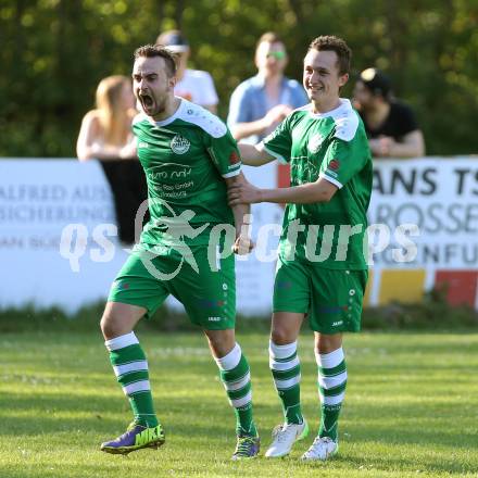 Fussball. 1. Klasse C OPO. Ebental gegen Donau. Torjubel Alexander Percher (Donau). Ebental, 26.4.2015.
Foto: Kuess
---
pressefotos, pressefotografie, kuess, qs, qspictures, sport, bild, bilder, bilddatenbank