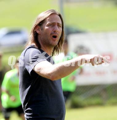 Fussball. Kaerntner Liga. Koettmannsdorf gegen Kuehnsdorf. Trainer Richard Huber (Kuehnsdorf). Koettmannsdorf, 26.4.2015.
Foto: Kuess
---
pressefotos, pressefotografie, kuess, qs, qspictures, sport, bild, bilder, bilddatenbank