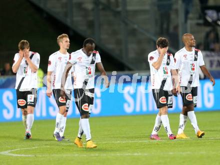 Fussball OEFB Cup. RZ Pellets WAC gegen FK Austria Wien. enttaeuschte WAC Spieler. Wolfsberg, am 29.4.2015.
Foto: Kuess

---
pressefotos, pressefotografie, kuess, qs, qspictures, sport, bild, bilder, bilddatenbank