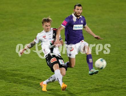 Fussball OEFB Cup. RZ Pellets WAC gegen FK Austria Wien.  Michael Sollbauer, (WAC),  Alexander Gorgon  (Wien). Wolfsberg, am 29.4.2015.
Foto: Kuess

---
pressefotos, pressefotografie, kuess, qs, qspictures, sport, bild, bilder, bilddatenbank