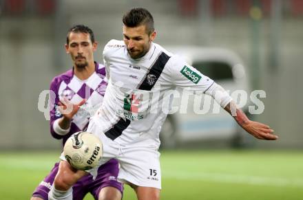 Fussball Regionalliga. SK Austria Klagenfurt gegen RZ Pellets WAC Amateure.  Manuel Wallner,  (Klagenfurt), Attila Simon (WAC). Klagenfurt, am 30.5.2015.
Foto: Kuess
---
pressefotos, pressefotografie, kuess, qs, qspictures, sport, bild, bilder, bilddatenbank