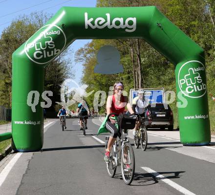 
---
pressefotos, pressefotografie, kuess, qs, qspictures, sport, bild, bilder, bilddatenbank