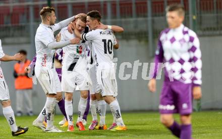 Fussball Regionalliga. SK Austria Klagenfurt gegen RZ Pellets WAC Amateure.  Torjubel Christoph Rabitsch, Patrick Pfennich, Miha Robic  (WAC). Klagenfurt, am 30.5.2015.
Foto: Kuess
---
pressefotos, pressefotografie, kuess, qs, qspictures, sport, bild, bilder, bilddatenbank