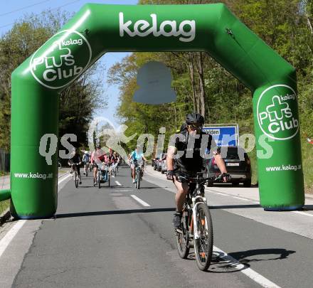 
---
pressefotos, pressefotografie, kuess, qs, qspictures, sport, bild, bilder, bilddatenbank