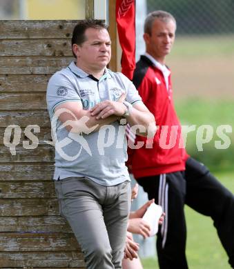 Fussball Unterliga Ost. Woelfnitz gegen St. Michael/Bleiburg. Trainer Gerald Baumgartner (St. Michael). Woelfnitz, am 2.5.2015.
Foto: Kuess
---
pressefotos, pressefotografie, kuess, qs, qspictures, sport, bild, bilder, bilddatenbank