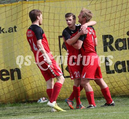 Fussball Unterliga Ost. Woelfnitz gegen St. Michael/Bleiburg. Torjubel Michael Pirker (Woelfnitz). Woelfnitz, am 2.5.2015.
Foto: Kuess
---
pressefotos, pressefotografie, kuess, qs, qspictures, sport, bild, bilder, bilddatenbank