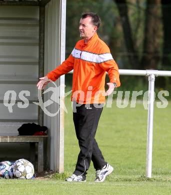 Fussball Kaerntner Liga. VSV gegen Koettmannsdorf. Trainer Rudolf Perz   (Koettmannsdorf). Villach, am 2.5.2015.
Foto: Kuess
---
pressefotos, pressefotografie, kuess, qs, qspictures, sport, bild, bilder, bilddatenbank