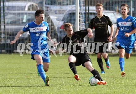 Fussball Kaerntner Liga. VSV gegen Koettmannsdorf. Matej Jagic,  (VSV),   Mathias Tschofen (Koettmannsdorf). Villach, am 2.5.2015.
Foto: Kuess
---
pressefotos, pressefotografie, kuess, qs, qspictures, sport, bild, bilder, bilddatenbank