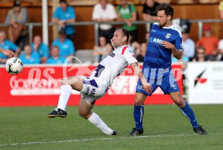 Fussball Regionalliga. SAK gegen ATSV Wolfsberg. Zeljko Mitrakovic,  (SAK), Michael Kirisits (Wolfsberg). Klagenfurt, 8.5.2015.
Foto: Kuess
---
pressefotos, pressefotografie, kuess, qs, qspictures, sport, bild, bilder, bilddatenbank