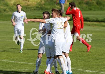 Fussball Unterliga Ost. SPG FC Poggersdorf gegen KAC 1909. Torjubel Poggersdorf. Poggersdorf, am 10.5.2015.
Foto: Kuess
---
pressefotos, pressefotografie, kuess, qs, qspictures, sport, bild, bilder, bilddatenbank