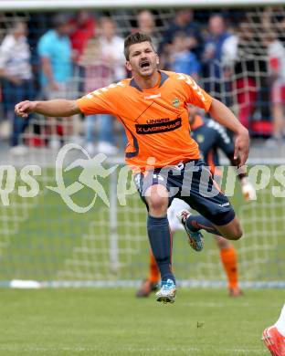 Fussball. Kaerntner Liga. Koettmannsdorf gegen Voelkermarkt. Daniel Globotschnig (Koettmannsdorf). Koettmannsdorf, 10.5.2015.
Foto: Kuess
---
pressefotos, pressefotografie, kuess, qs, qspictures, sport, bild, bilder, bilddatenbank