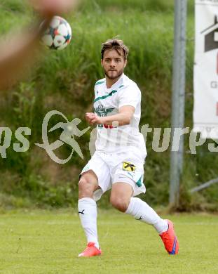 Fussball. Kaerntner Liga. Koettmannsdorf gegen Voelkermarkt. Michael Fick (Voelkermarkt). Koettmannsdorf, 10.5.2015.
Foto: Kuess
---
pressefotos, pressefotografie, kuess, qs, qspictures, sport, bild, bilder, bilddatenbank