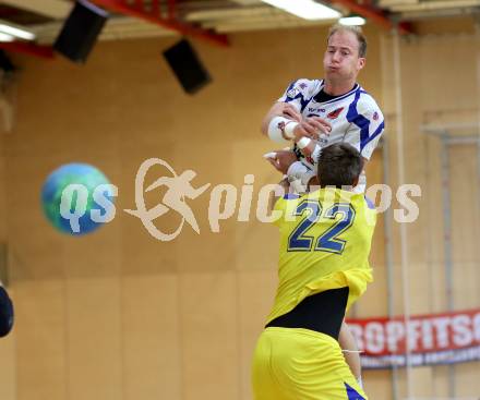 Handball Bundesliga. Aufstiegs Play Off. Halbfinale. SC Ferlach gegen UHC Erste Bank Hollabrunn. Leopold Wagner, (SCF), Milan Ivanovic  (Hollabrunn). Ferlach, am 11.5.2015.
Foto: Kuess
---
pressefotos, pressefotografie, kuess, qs, qspictures, sport, bild, bilder, bilddatenbank