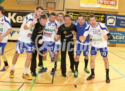 Handball Bundesliga. Aufstiegs Play Off. Halbfinale. SC Ferlach gegen UHC Erste Bank Hollabrunn.  Jubel Dean Pomorisac, Matthias Meleschnig, Melvin Bolic, Trainer Dino Poje, Markus Andreas Suppan, Miro Barisic (SCF). Ferlach, am 11.5.2015.
Foto: Kuess
---
pressefotos, pressefotografie, kuess, qs, qspictures, sport, bild, bilder, bilddatenbank