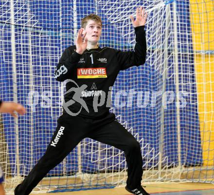 Handball Bundesliga. Aufstiegs Play Off. Halbfinale. SC Ferlach gegen UHC Erste Bank Hollabrunn. Matthias Meleschnig (SCF). Ferlach, am 11.5.2015.
Foto: Kuess
---
pressefotos, pressefotografie, kuess, qs, qspictures, sport, bild, bilder, bilddatenbank