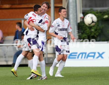 Fussball Regionalliga. SAK gegen Vorwaerts Steyr. Torjubel Dejan Podbreznik, Tilen Kompan (SAK). Klagenfurt, 12.5.2015.
Foto: Kuess
---
pressefotos, pressefotografie, kuess, qs, qspictures, sport, bild, bilder, bilddatenbank