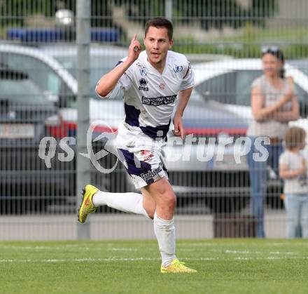 Fussball Regionalliga. SAK gegen Vorwaerts Steyr.  Torjubel Dejan Podbreznik (SAK). Klagenfurt, 12.5.2015.
Foto: Kuess
---
pressefotos, pressefotografie, kuess, qs, qspictures, sport, bild, bilder, bilddatenbank