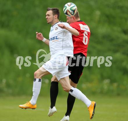 Fussball Kaerntner Liga. Maria Saal gegen Spittal/Drau. Kevin Puschl Schliefnig (Maria Saal), Thomas Lagler (Spittal). Maria Saal, am 13.5.2015.
Foto: Kuess
---
pressefotos, pressefotografie, kuess, qs, qspictures, sport, bild, bilder, bilddatenbank