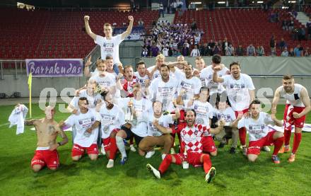 Fussball Regionalliga. SK Austria Klagenfurt gegen Kalsdorf. Meisterjubel Austria. Klagenfurt, 16.5.2015.
Foto: Kuess
---
pressefotos, pressefotografie, kuess, qs, qspictures, sport, bild, bilder, bilddatenbank